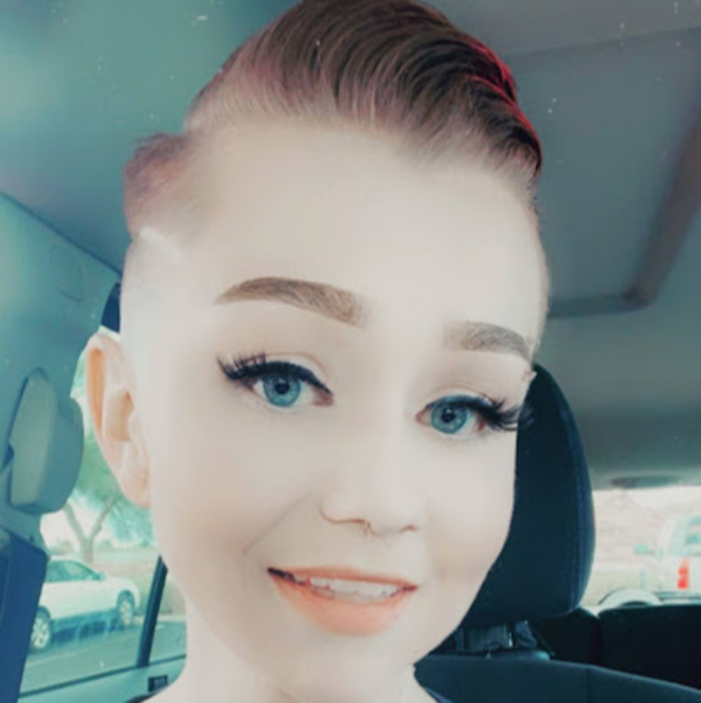 Meet your Posher, Jessica